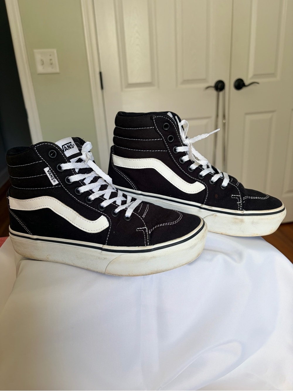 Vans Black and White Sk8-Hi Classic High-Top Sneakers
